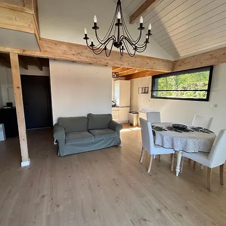 Les Du Médoc En Bois Aux Accents De Fuste Canadienne Avec Piscine Chalet Saint-Aubin-de-Médoc